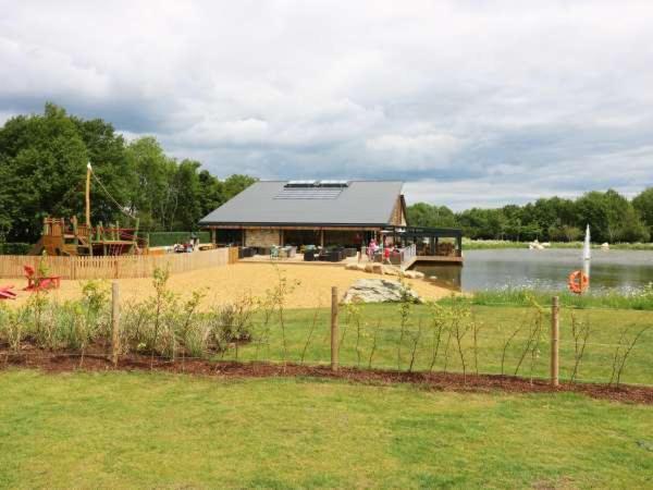 Cosy Dreams Lodge Beal Екстериор снимка
